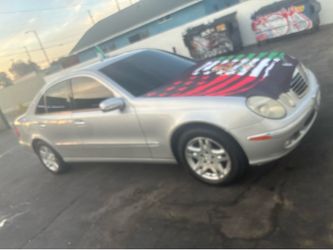 2003 Mercedes-Benz E-Class