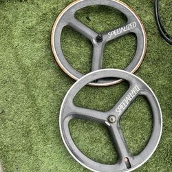 Carbon Trispokes 700c Wheels Tubulars Specialized