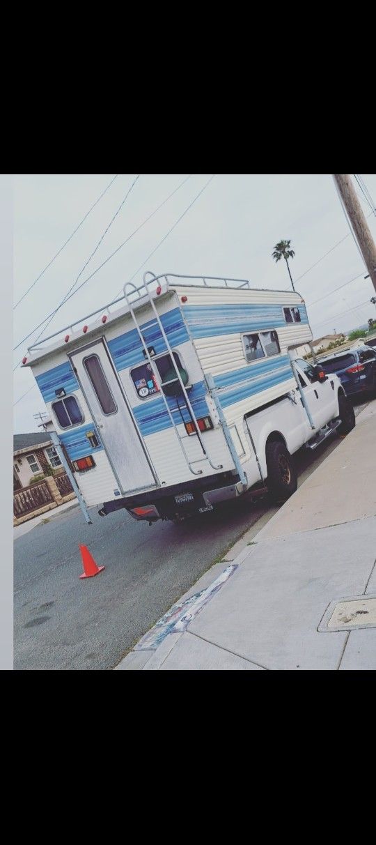 Lance Overcab Camper