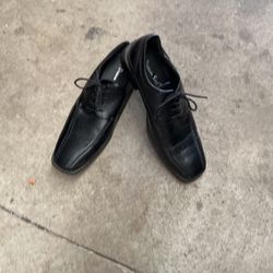 Men’s Black Dress Shoes 9 1/2