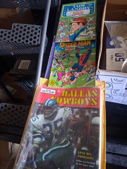 Cowboys memorabilia and sports cards etc.