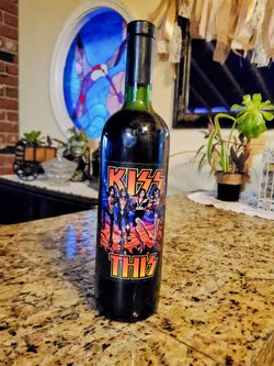 Kiss Unopened Wine