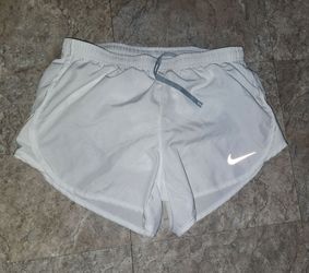 Nike womans athletic running shorts xs