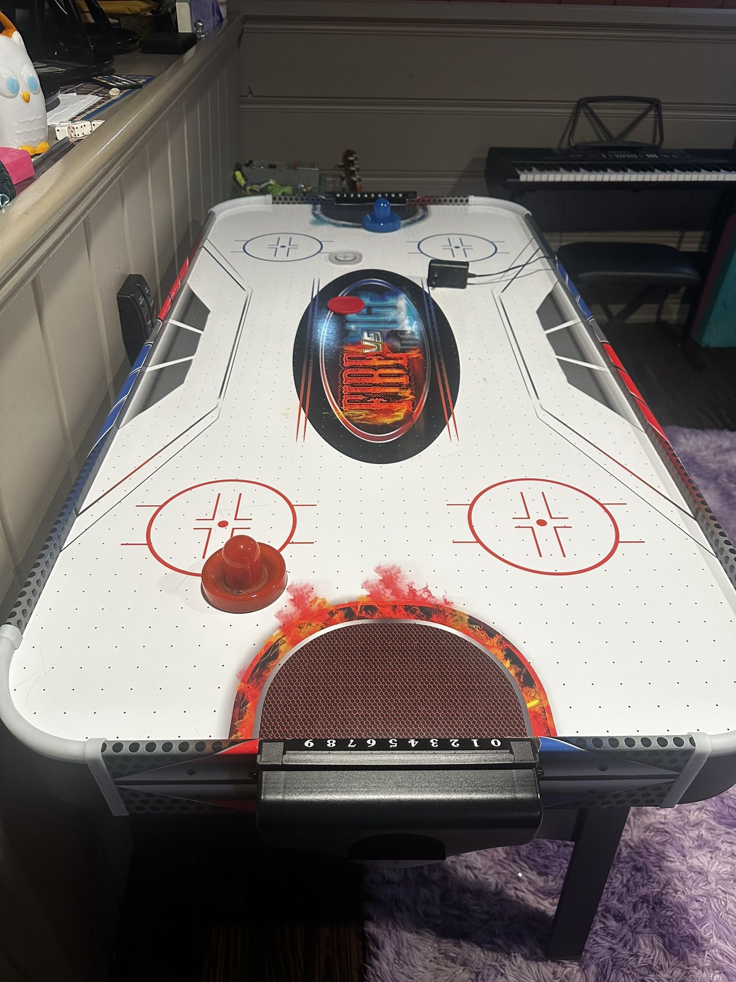 Air Hockey Table