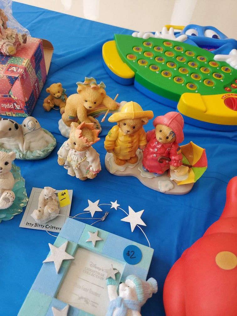 Cherished Teddies And Collectibles