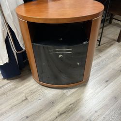 Revo !! TV Stand Entertainment Center Retro Mod!! $150  OboC