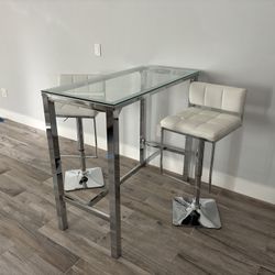 Bar Top Table and Stools 