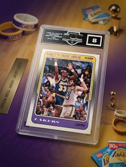 1988-89 Fleer Kareem Abdul-Jabbar ECC Graded 8
