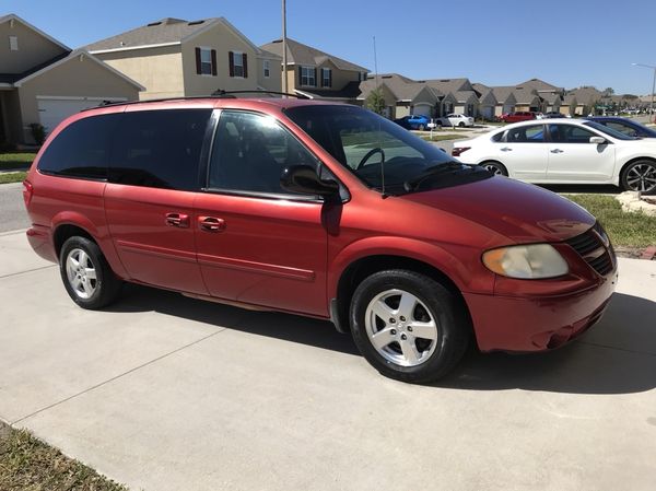 2005 Dodge Grand Caravan Sxt Runs Good New Alternator Battery 2005 Dodge Grand Caravan Sxt Runs Good New Alternator Battery Tie Rods Curly No Ac In The Vehicle Needs An Compressor And Er Motor