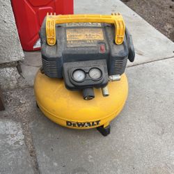 Dewalt Compressor 