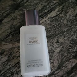 Victoria Secret Body Spry 