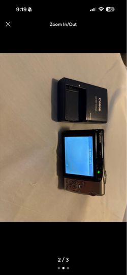 Canon Compact Digital Camera with Battery Charger
