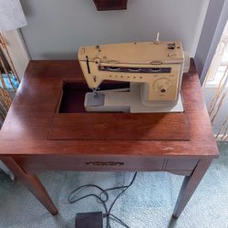 Vintage Singer Sewing Machine Table