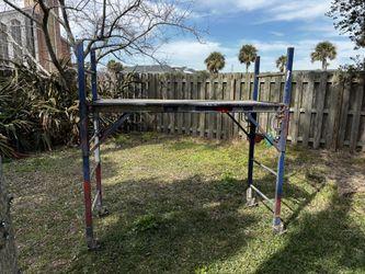 6’ Roll around Baker Scaffold - Portable