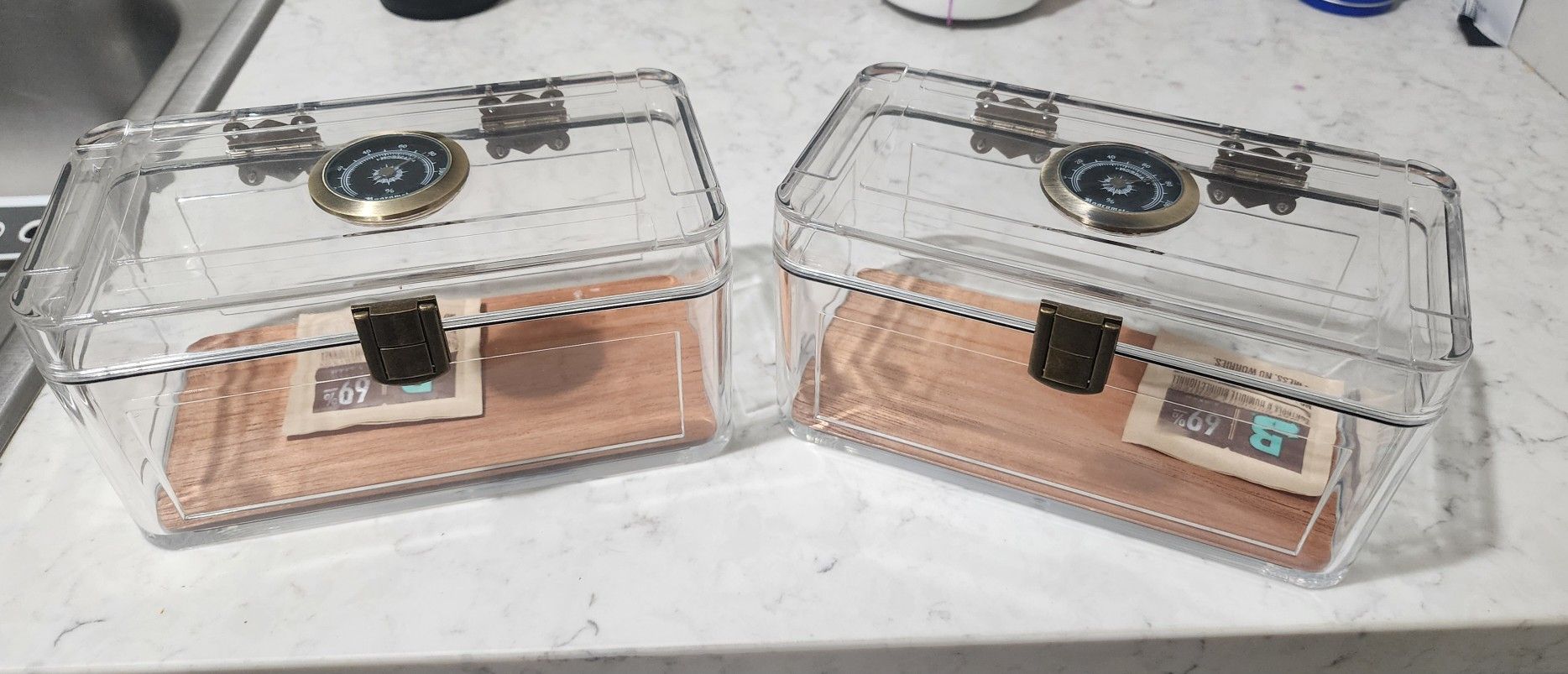 Acrylic Humidors With Hygrometer & Boveda Pack!!