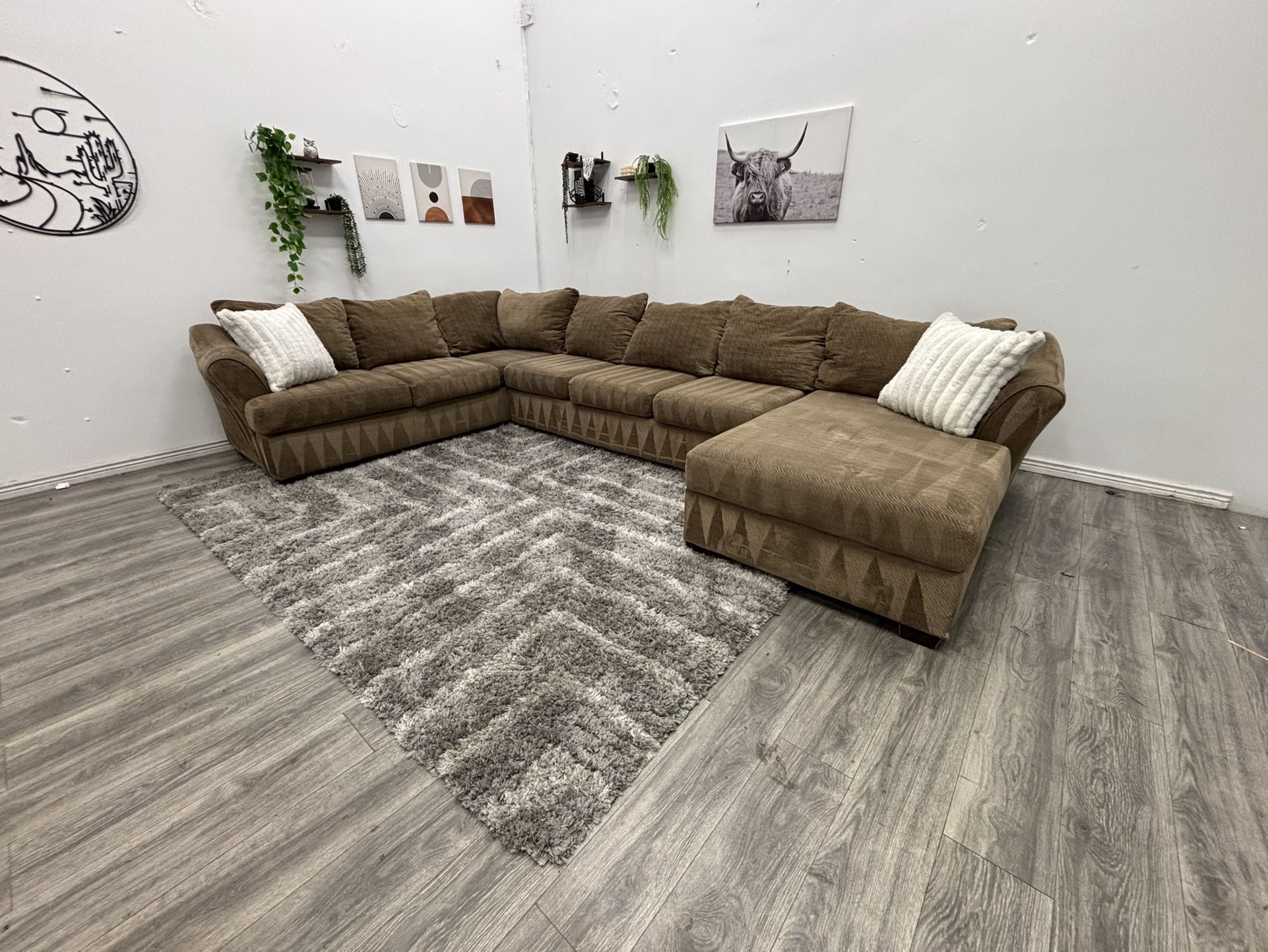 Brown Sectional Couch - Free Delivery 