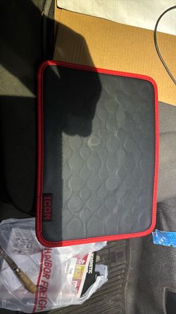 Icon magnetic mat