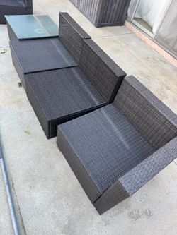 Outdoor Patio Set No Cushions Pick Up In HB