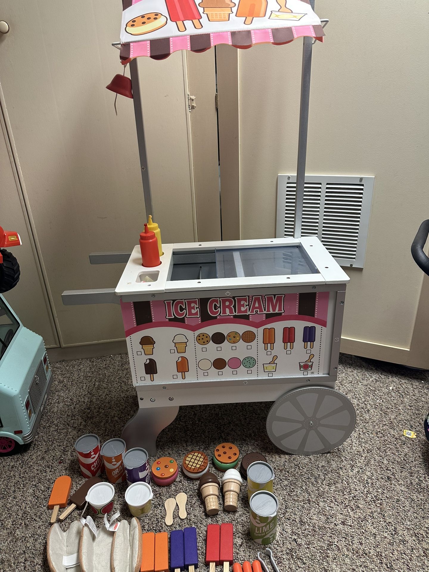 Melissa And Doug Ice Cream Cart