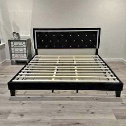 NEW IN BOX- King Size Black Leather Platform Bed Frame with rhinestone