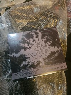 Pokemon Center etb Pitch Black