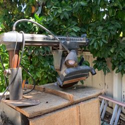 Radial Arm Saw