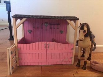 Our Generation Horse Stable
