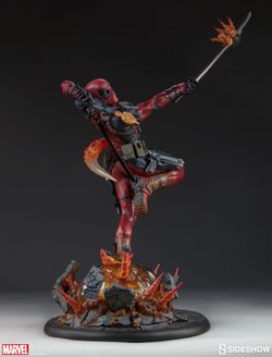 Deadpool Heat-Seeker Marvel Premium Format™ Figure by Sideshow Collectibles Sideshow Exclusive