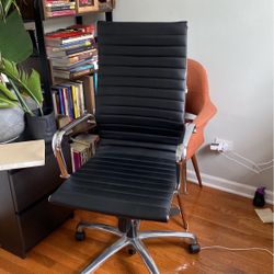 Adjustable Office Chair 