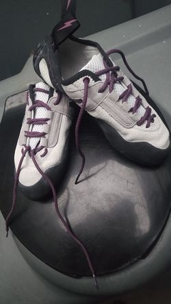 Evolv Rock Climbing Shoes 10