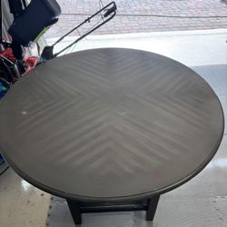 Table With 4 Chairs