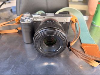 Sony Alpha 7C + Sony FE 50mm f/1.8 Len