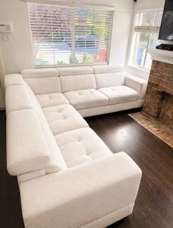 Modern Cream Modular Sectional Sofa | Deep Seats | Good Condition
