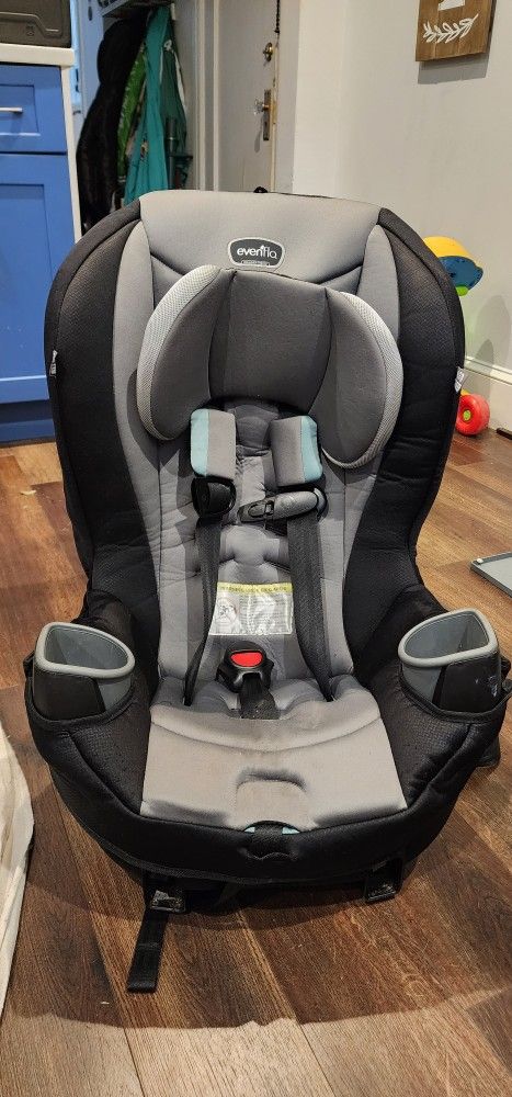 Evenflo Carseat