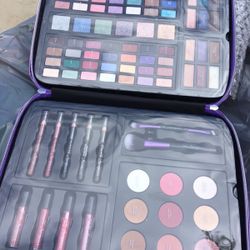 ULTA BEAUTY 94 PIECES MAKEUP KIT FOR WOMEN 
