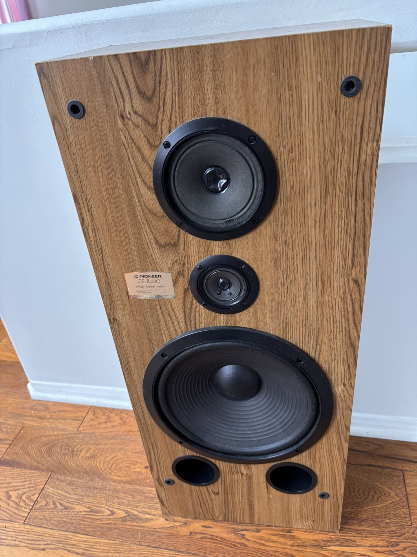 Pair of Vintage Pioneer CS-R580 3-Way Speakers – Classic Sound, Excellent Condition