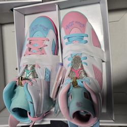 Air JORDAN 6 Doernbecher