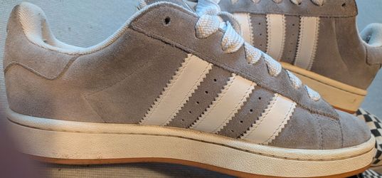 Pre-owned size 10M Adidas Campus light grey
