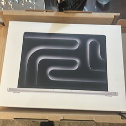 MacBookPro 2025-Silver