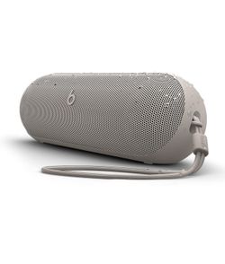 Beats Pill x Kim Kardashian