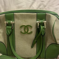 Chanel Green Leather Trim Shoulder Hanbag