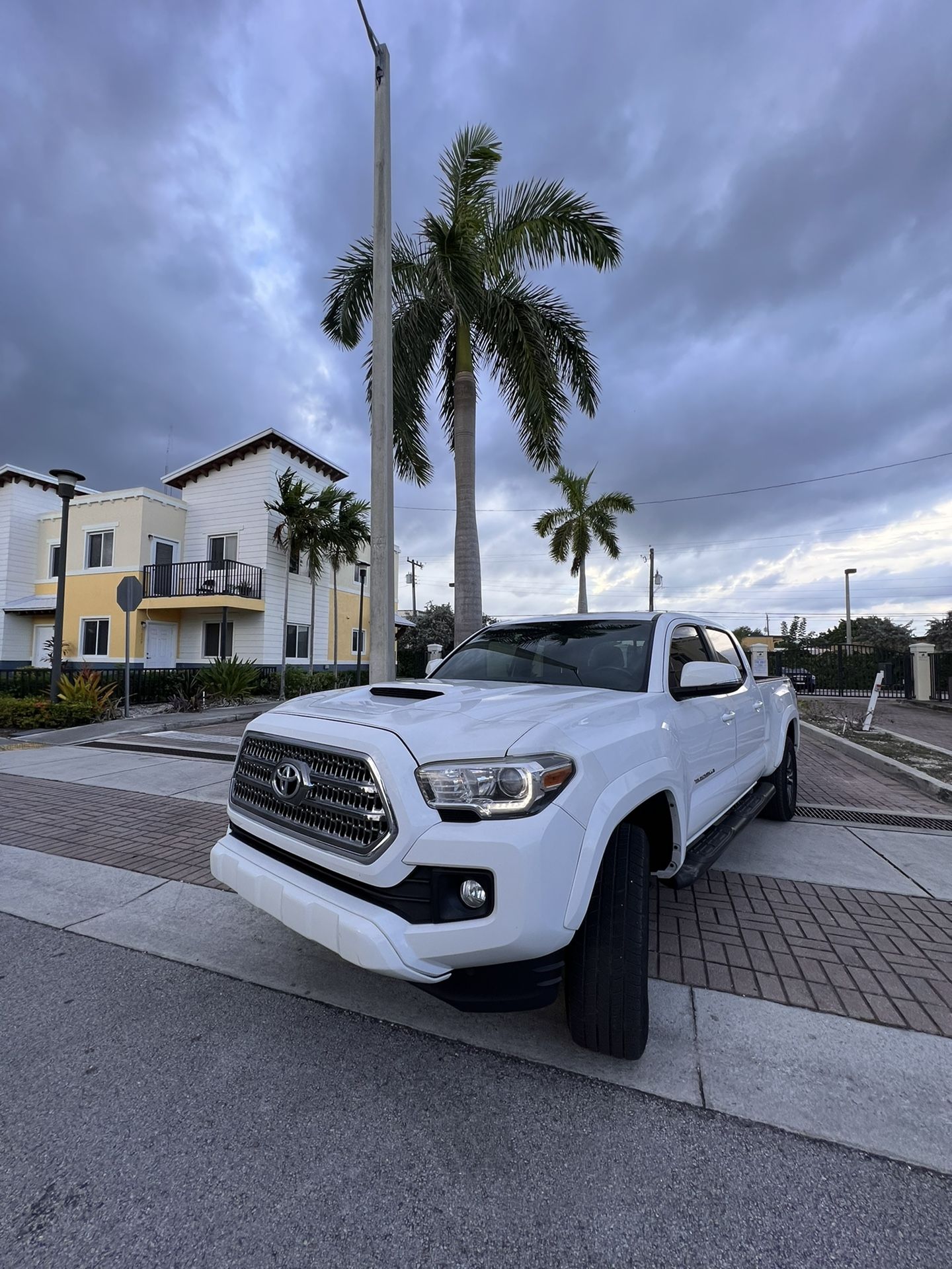 2016 Toyota Tacoma