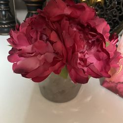 Pink Fushia Flower Arrangement 