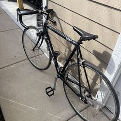 Cannondale road bike 53cm
