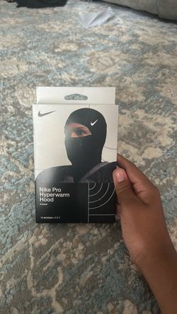 Nike Pro Hyperwarm Football Hood