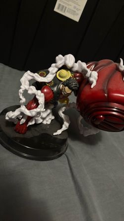 Luffy figurine