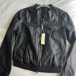 Black Leather Jacket Women’s Medium (NWT)