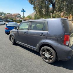 2011 Toyota Scion xB