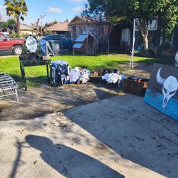 Mini Yard Sale  410 S Santa Clara St Tulare 