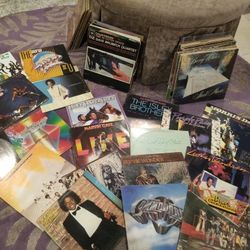 18 Male Singers Vinyls/Albums 